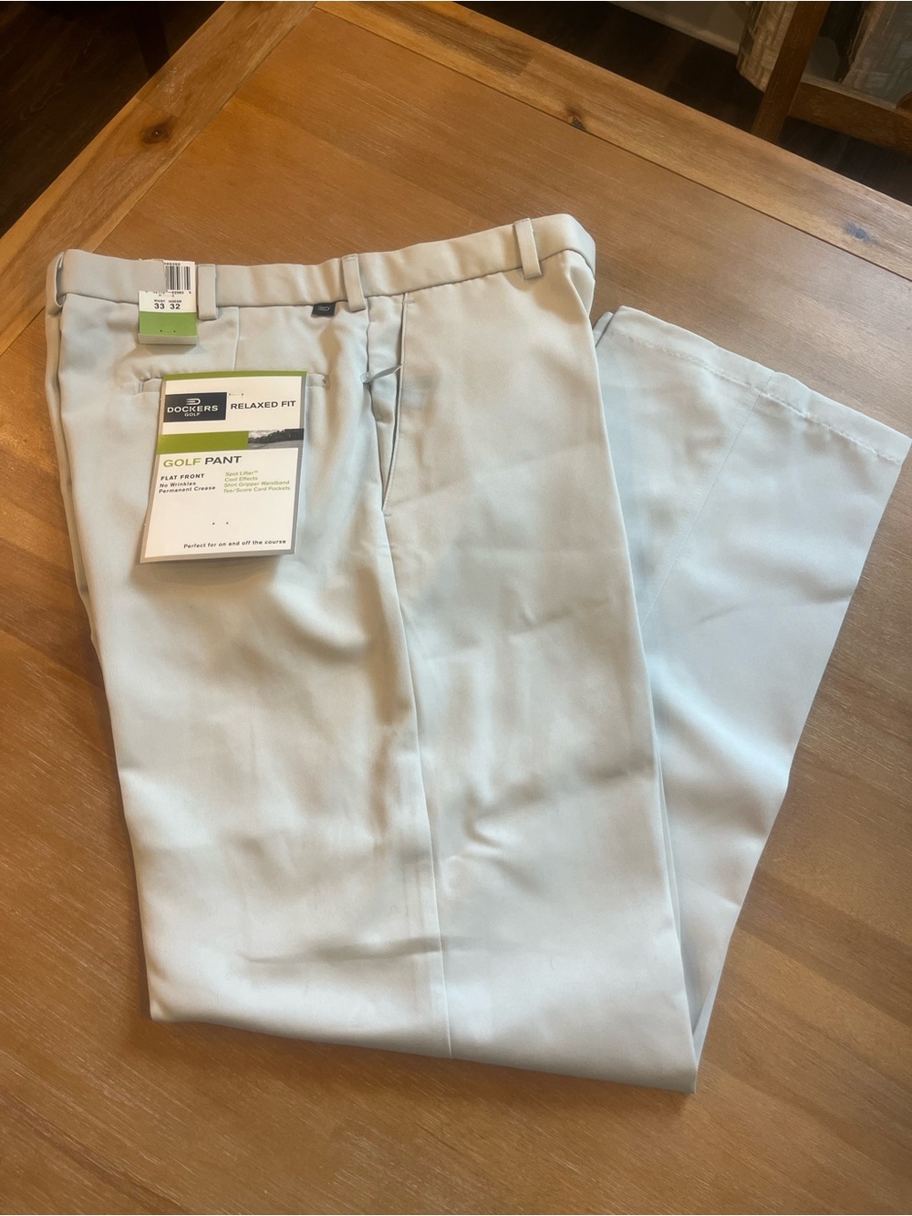 NWT Dockers Golf Relaxed Fit Pants Light Gray Flat Front 33x32